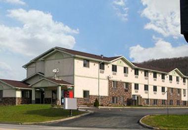 Hotel Super 8 By Wyndham Bedford